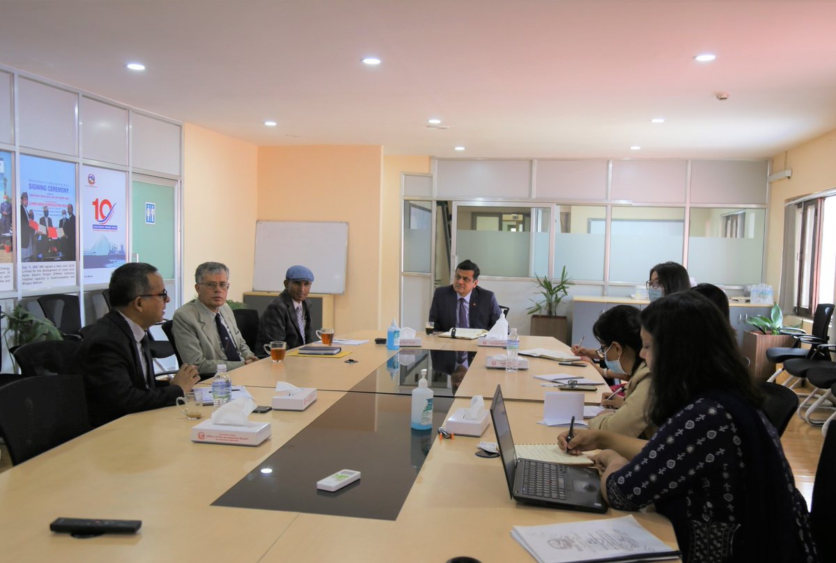 Professor Rishikesh Wagle, Dean of Kathmandu University School of Law, paid a courtesy visit to IBN CEO Mr. Sushil Bhatta and discussed about tailoring KU’s LL.M on Energy and Infrastructure and mutual areas of collaboration.