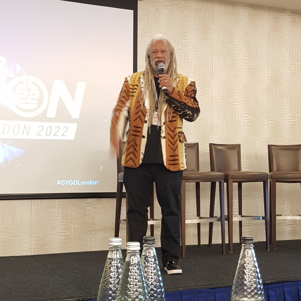 AinsleighBarber's tweet photo. #GYGOLondon22 Here we go!
A full conference panel from @NetworkVO
Wooo!!
#getyourgameon #Sassface! @RachaelNaylor
#tomkeegan #andreatobias #davefennoy #DougCockle #adelecutting #Markestdale #emilydean #natalieEdward #ryanmercier #shannonsailing & #stanislausswiecicki https://t.co/xI8657ONTQ