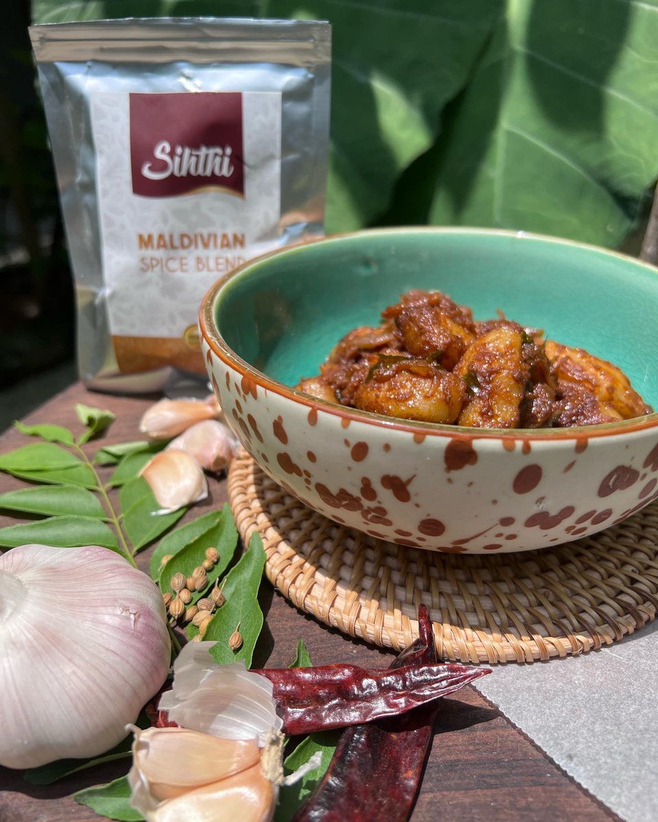 Y’all can’t say my havaadhulee biss is sauce biss anymore cause I use actual maldivian havaaadhu uwu. Also thank you <a href="/SihthiSpices/">Sihthi Spices</a> for this amazing havaadhu.