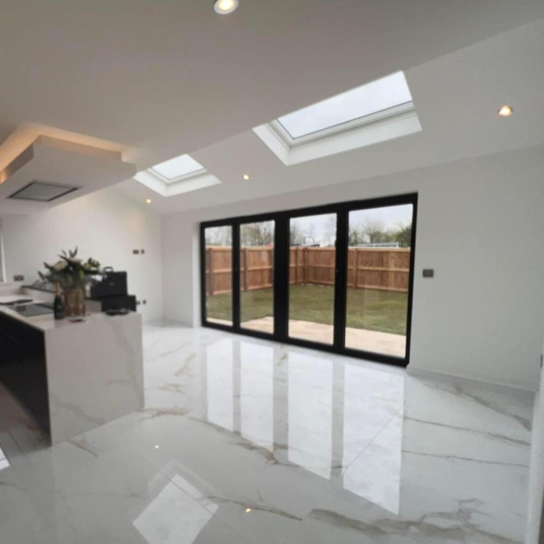 Create_HomesUK's tweet photo. 🏡 🎉 Another lovely family has moved into their beautiful designer home at The Sandpipers in Longridge. We hope you make many happy memories in this beautiful countryside development. Congratulations to you all!
#designerliving #countrysidehome #createhomes #newbuildhome https://t.co/SGbtf8tl5C