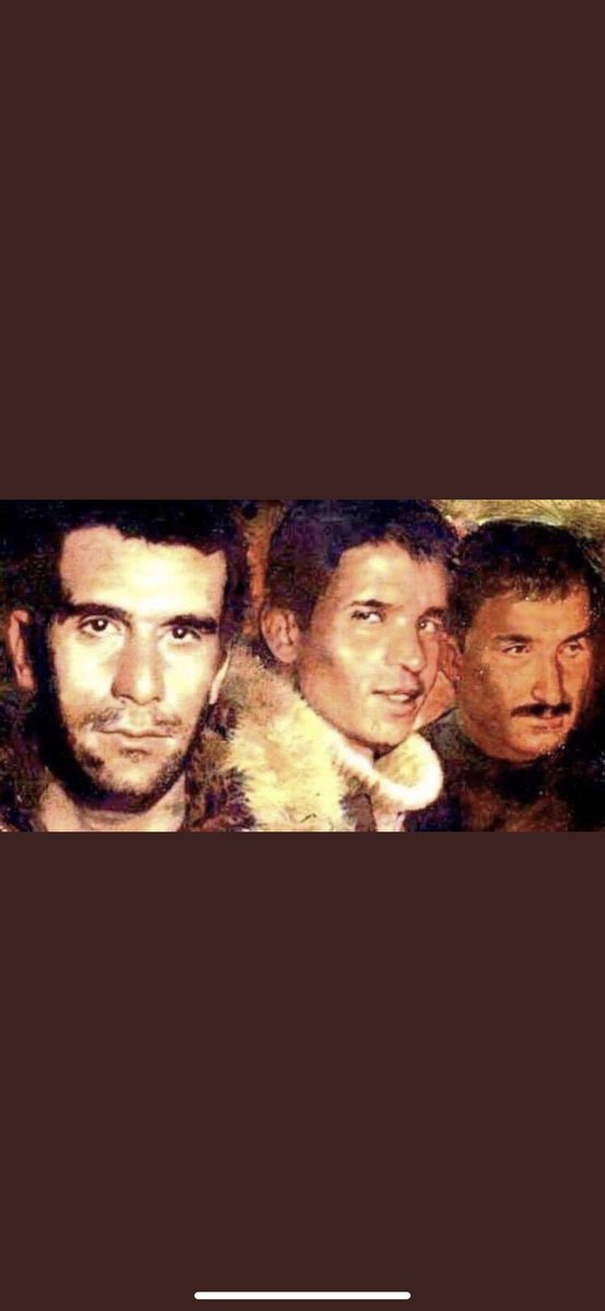 KozlkEgitimSen's tweet photo. “Boşa gitmedi yürünen yol,
işlenen nakış,
ekilen tohum.
Boşa gitmedi
Ölümden genç bir gülücükle gizlenip
Sokaklara yazdığımız nehir şarkıları
Çekilen acı…
ve zeytin dallarına asılı kalan şafak
boşa gitmedi”

Ne geçmiş tükendi, ne yarınlar…
#DenizGezmiş
#YusufAslan
#Hüseyinİnan https://t.co/JDgo64z0RL