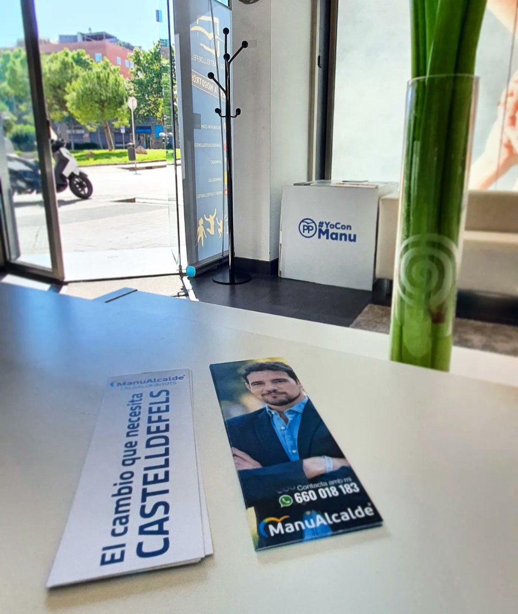 marsicilia's tweet photo. ℹ️ En la calle o en nuestra oficina de atención ciudadana. Por #Castelldefels, siempre a tu disposición y con esas ganas de no bajar nunca los brazos.
#ManuAlcaldeⓂ️ 
#alcaldedetots
#contigohacemos 
#unaciutatdeprimera 
#YoConManu 
#populares 
#elcambioquenecesitacastelldefels https://t.co/MAN65ABxiB
