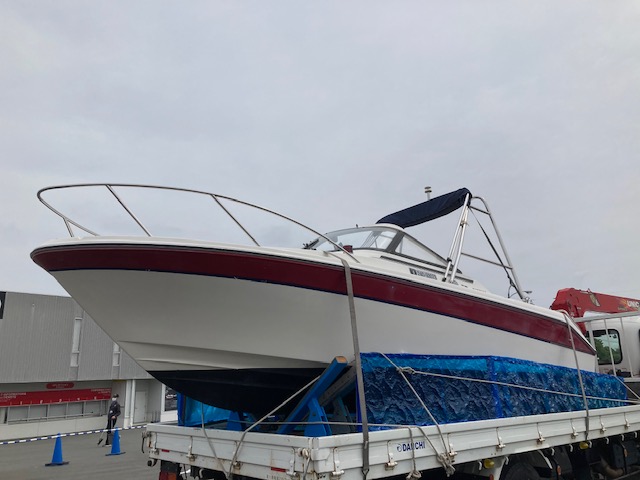 daiichimarine's tweet photo. 昨日まで行われていた鈴鹿サーキットへ
展示艇を引上げに行ってきましたー!
ご来場いただきました
みなさまありがとうございました <(_ _)>
#FR21
#鈴鹿サーキット
#展示 https://t.co/cX1sULxul2