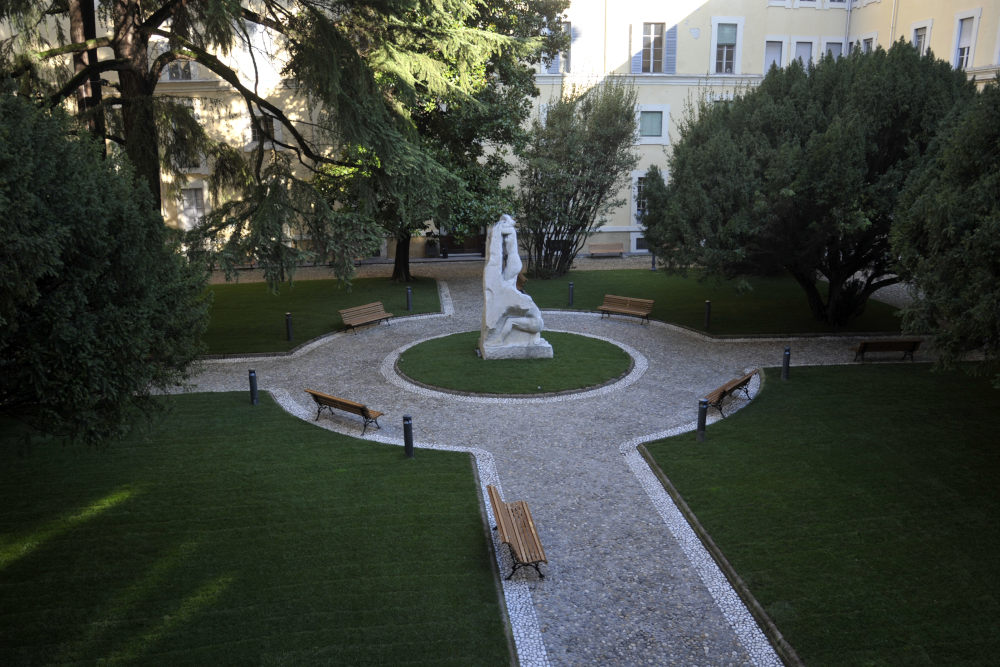 unipr's tweet photo. Anche #unipr partecipa sabato 7 e domenica 8 maggio a #InternoVerde, il festival  di #Parma dedicato a giardini e cortili “segreti”: apertura straordinaria di #OrtoBotanico, Corte della Sede Centrale e Chiostro dei #Paolotti
https://t.co/IEqTG6wf5z https://t.co/kS8K86QCMS