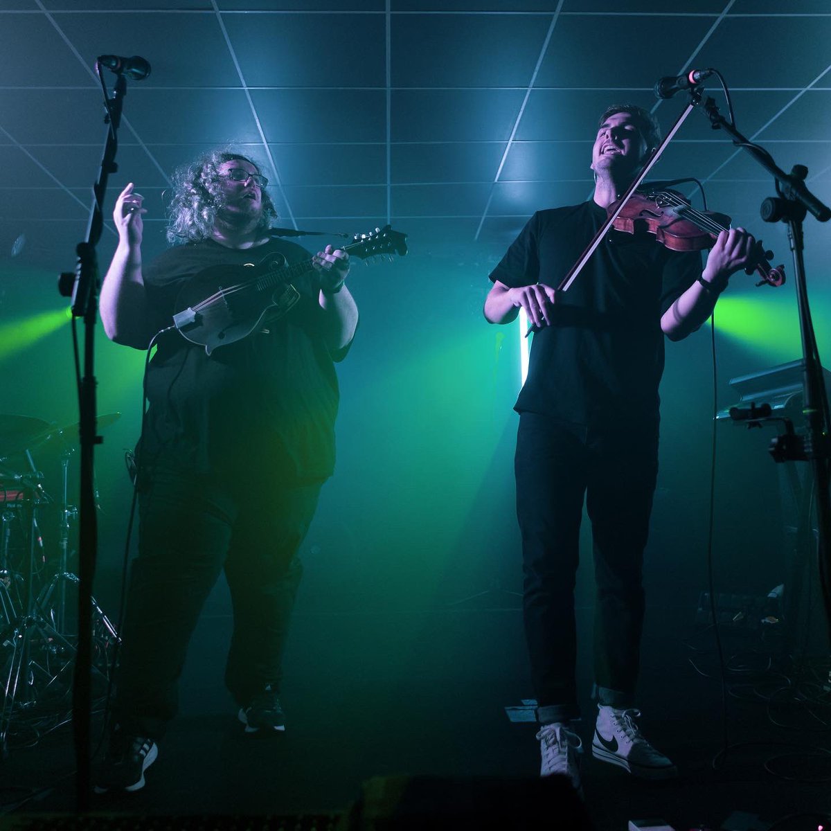 AGP Gigs (@agpaberdeen) on Twitter photo π§πππ‘π π¬π’π¨ | ππππ£πππ‘π§ π¦ππ¦π¦ππ’π‘π¦
Sold out show last night with <a href="/ElephantSession/">Elephant Sessions</a> at The Lemon Tree, Aberdeen. Thanks to them, <a href="/nickytaiken/">Nicky Aiken</a> for opening, to all of the staff at the venue & most of all to every single one of you for comingβ€οΈ
π· Samuel McGregor π§πππ‘π π¬π’π¨ | ππππ£πππ‘π§ π¦ππ¦π¦ππ’π‘π¦
Sold out show last night with <a href="/ElephantSession/">Elephant Sessions</a> at The Lemon Tree, Aberdeen. Thanks to them, <a href="/nickytaiken/">Nicky Aiken</a> for opening, to all of the staff at the venue & most of all to every single one of you for comingβ€οΈ
π· Samuel McGregor