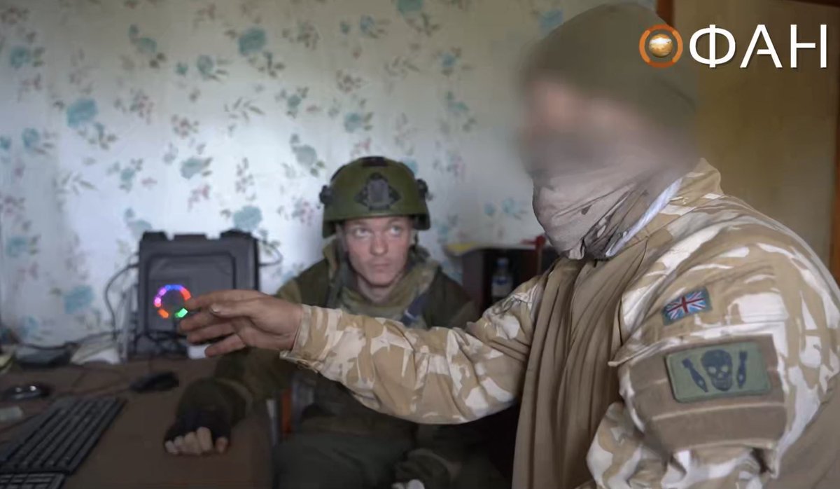 GREY_Z0NE's tweet photo. The operator of the aerial reconnaissance point of the Wagner Group in an interview with a journalist. 

Popasnaya, Luhansk region. https://t.co/N0FjhRo5Ad