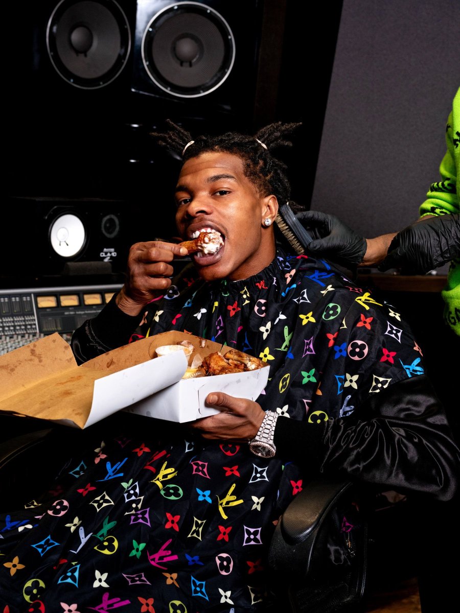 FoodZone14's tweet photo. @lilbaby4PF
 Enjoying his food. You can order yours today with Food Zone😋 https://t.co/L1knQXpnXw