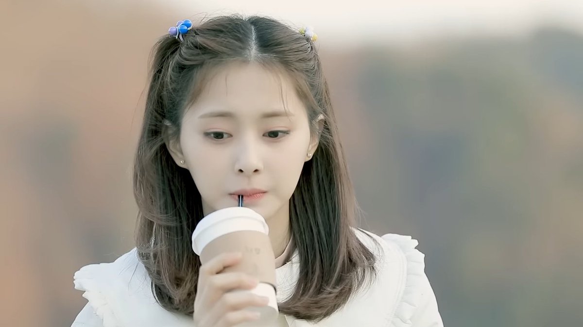 tzuyu pics tweet media