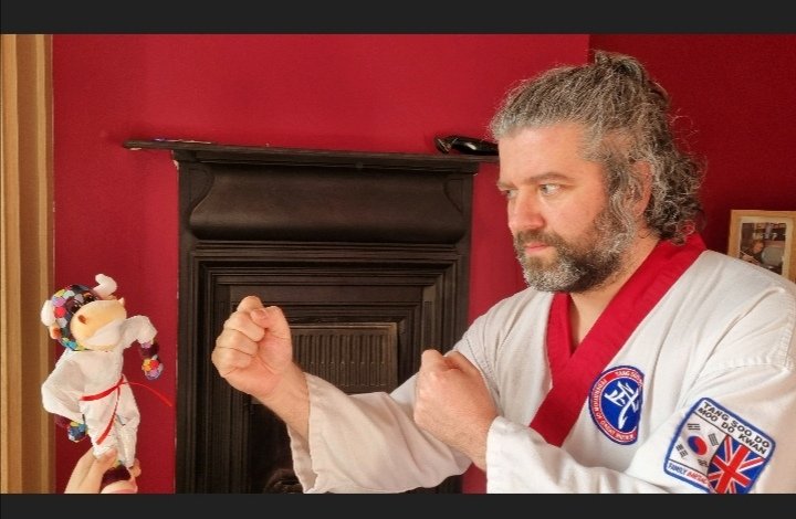 MrsWalkerPE's tweet photo. On Wednesday evening Perry went to a martial arts class with Mr Hornby and his son. It looks like it was hard work but lots of fun! 🥋
#perrysadventures
#TeamHeys #activekids #trynewthings https://t.co/8YiQWkXpsG