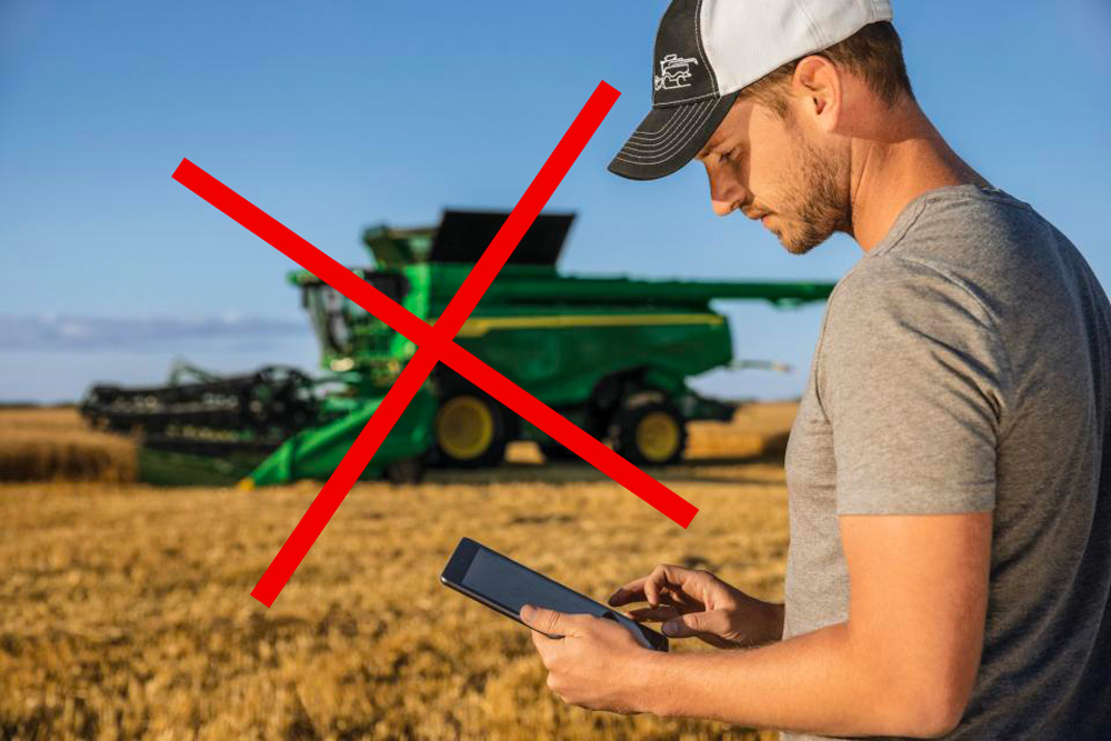 Les machines #johndeere volées en #Ukraine il y a un mois ont été rendues inaptes au travail grâce à la #telemetrie farm-connexion.com/2022/05/06/des…