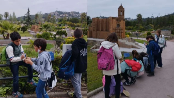 GarbiPereVerges's tweet photo. Les classes #Mireia i #Montseny de #Badalona han visitat #Catalunya en #miniatura. Una sortida molt enriquidora que els ha permès reforçar els continguts treballats a la #UT5 sobre les #Comarques de Catalunya. Ha estat un dia molt especial! https://t.co/2chHz17TR4