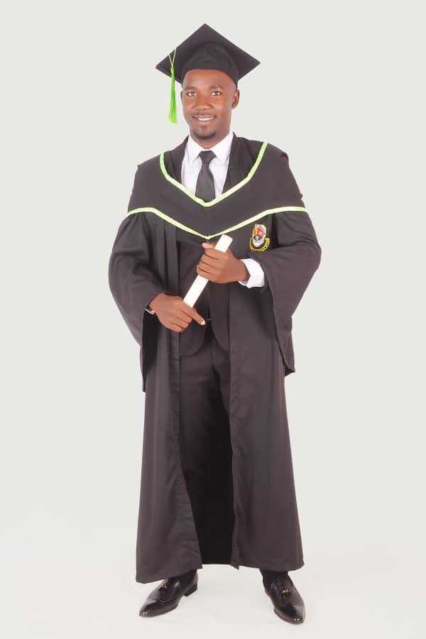 ICANSouthSudan3's tweet photo. We would like to congratulate our Public Relations Manager Mr. Moses Philliph Dananyeno Sakondo for his graduation with Bachelor Degree in Journalism and Mass Communication at Uganda Martyrs University. This is a dream come true. Wishing you a blessed and successful future. https://t.co/V7ir6C2EJ3