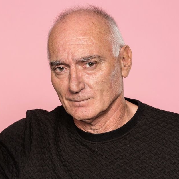 𝐋'𝐢𝐧𝐭𝐞𝐫𝐯𝐢𝐞𝐰 𝐝𝐞 𝐉𝐞𝐚𝐧-𝐑𝐚𝐲𝐦𝐨𝐧𝐝 𝐉𝐚𝐜𝐨𝐛, directeur du Moulin Fondu, Oposito
Par Claudine Lebègue
Pour le programme des 34es Rencontres d'Ici et d'Ailleurs
À lire sur oposito.fr/-l-interview-d…