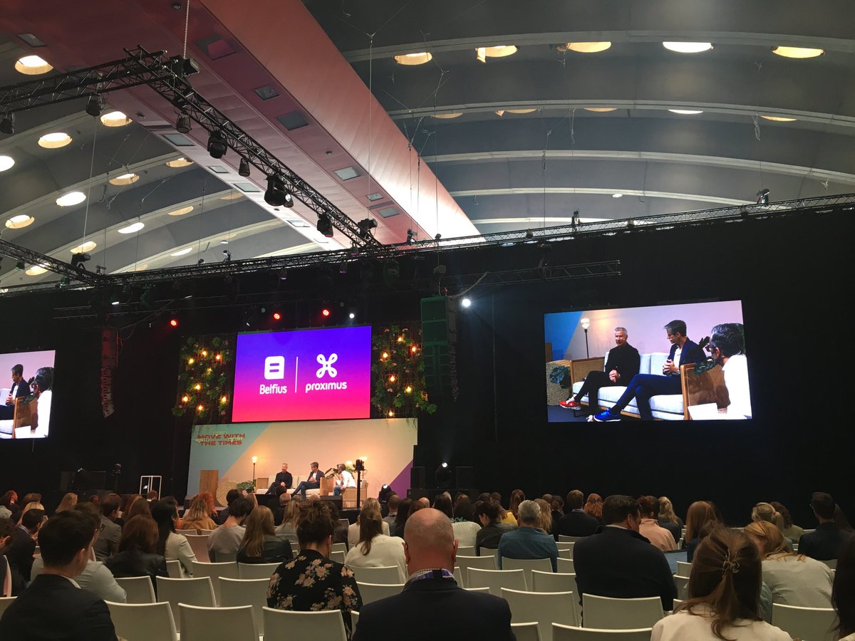 Sarah Charles Golden Poms | TikTok, image size:1200x900