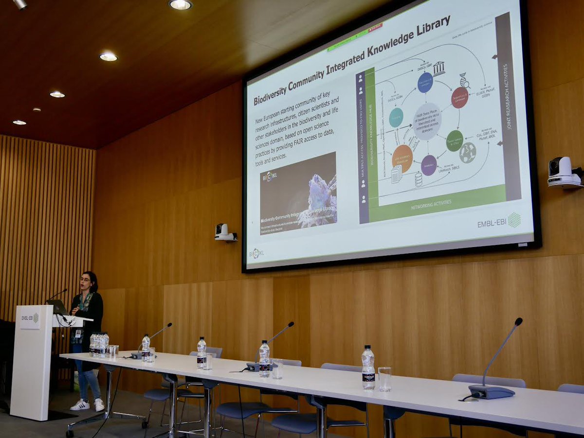 biocurator's tweet image. “Community Curation Session Il” chaired by Arzu Ozturk Colak (aaaaarzuuuu) featuring two presentations about
➡️ @Bicikl_H2020 by Joana Pauperio
➡️ @japonicusdb by @ValWood5
#ukbiocuration2022