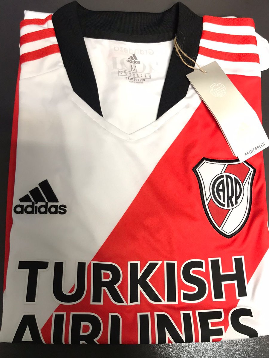 Acá estamos en #ElClubDelMoro en FM99.9 la 100
Hoy regalamos camisetas de RIVER (las titulares)!! Participás hasta las 10, con el hashtag #ElClubDelMoro en <a href="/la100fm/">LA 100</a>
Gentileza de <a href="/sevensport/">sevensport</a>
