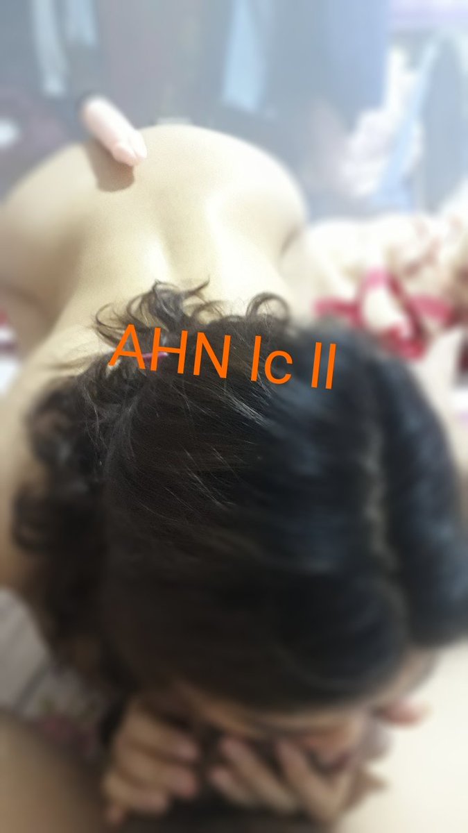 vclaocai's tweet photo. Ck đi làm xa vk ở nhà thiếu thốn quá mà https://t.co/dr1akIeNNw