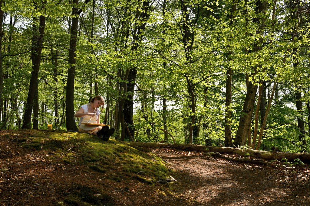 "The truth is in nature, and I shall prove it." Paul Cézanne. On the footsteps of the French painter MS Art Team students created true masterpieces immersed in the Sonian Forest. Such a delight! #mslearns <a href="/ISB_MS/">ISB Middle School</a> #ISBCelebrates #Nature #creativity #visualarts #painting #ISBarts