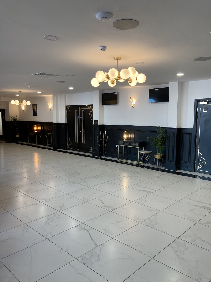 Fabulous Launch of #Compelling, a book by the Founder of @KingSolomonIBS The launch was held at the #AnchorPoint with its beautiful Art Deco interior #Birmingham UK