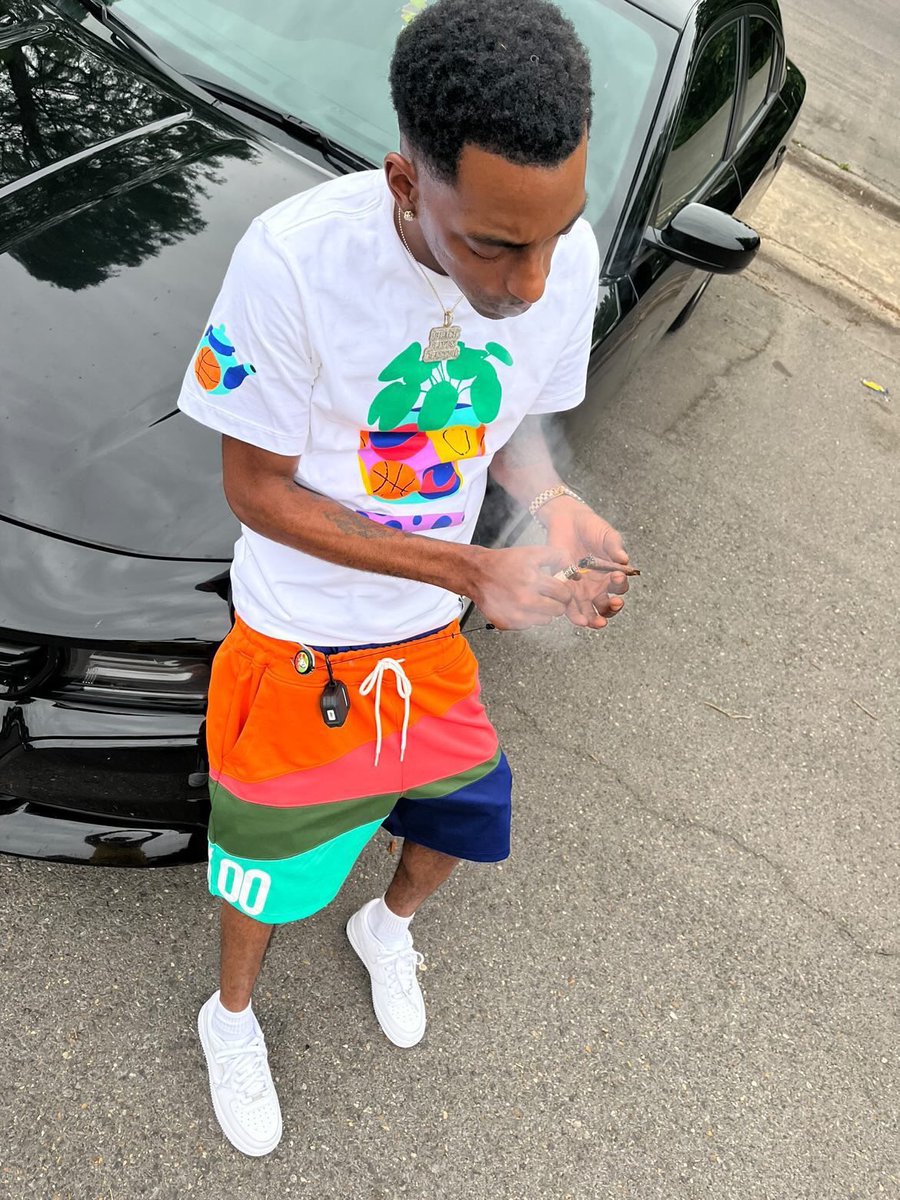 IMlilMook's tweet photo. Living &amp; Prepared 💯‼️ https://t.co/kVGXhkpShu