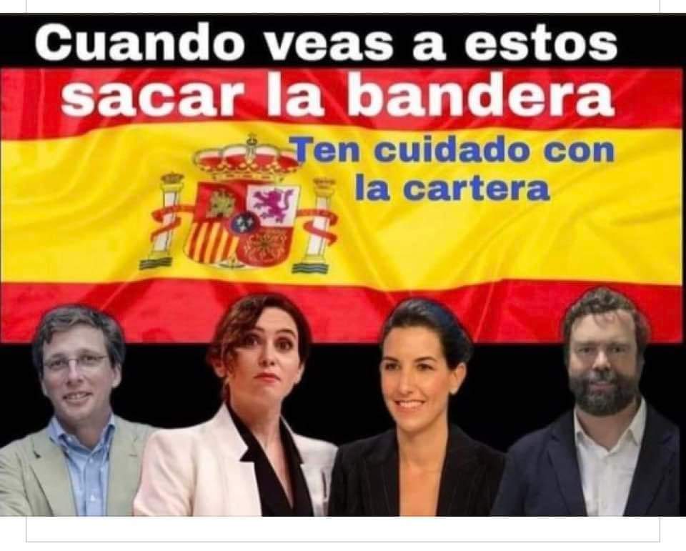 GuillemCristo's tweet photo. Cuando veas a estos #Mocoverde y #Mocoazul sacar la bandera, puedes estar segur@ que peligra tu cartera. https://t.co/wyGYYyTjYF