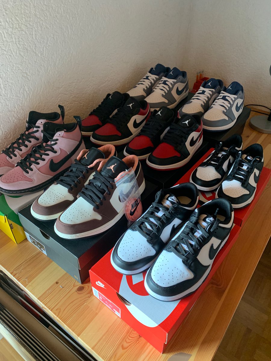 Shipments coming in! 🚚🚚🚚

B: <a href="/DiamondsScripts/">Diamonds Scripts</a> <a href="/PepperScripts/">PepperScripts</a> <a href="/BurstAIO/">BurstAIO</a> 
G: <a href="/DiamondsNotify/">DiamondsNotify</a> 
P: <a href="/pingproxies/">Ping Proxies</a> <a href="/ReversRetail/">Revers Retail</a> <a href="/oxylabs/">Oxy</a>