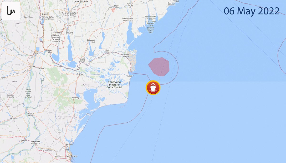 FranceNews24's tweet photo. ⚡URGENT - #Ukraine : Une frégate de la classe Amiral #Grigorovich de la flotte de la mer Noire de la marine russe serait en feu près de l'île de #Zmiiny en mer Noire. Opération de sauvetage en cours, plusieurs avions, navires de sauvetage dans la zone. #UkraineWar #RussiaUkraine https://t.co/Mz1eudSrZ4