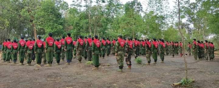 miN13700's tweet photo. The NUG government announced on May 6 that the one-year anniversary of the establishment of the People's Defence Force (PDF) was celebrated at Battalion 510.
#SupportPeopleDefenceForce
#2022May6Coup
#WhatsHappeningInMyanmar https://t.co/kXgDpt3tS4
