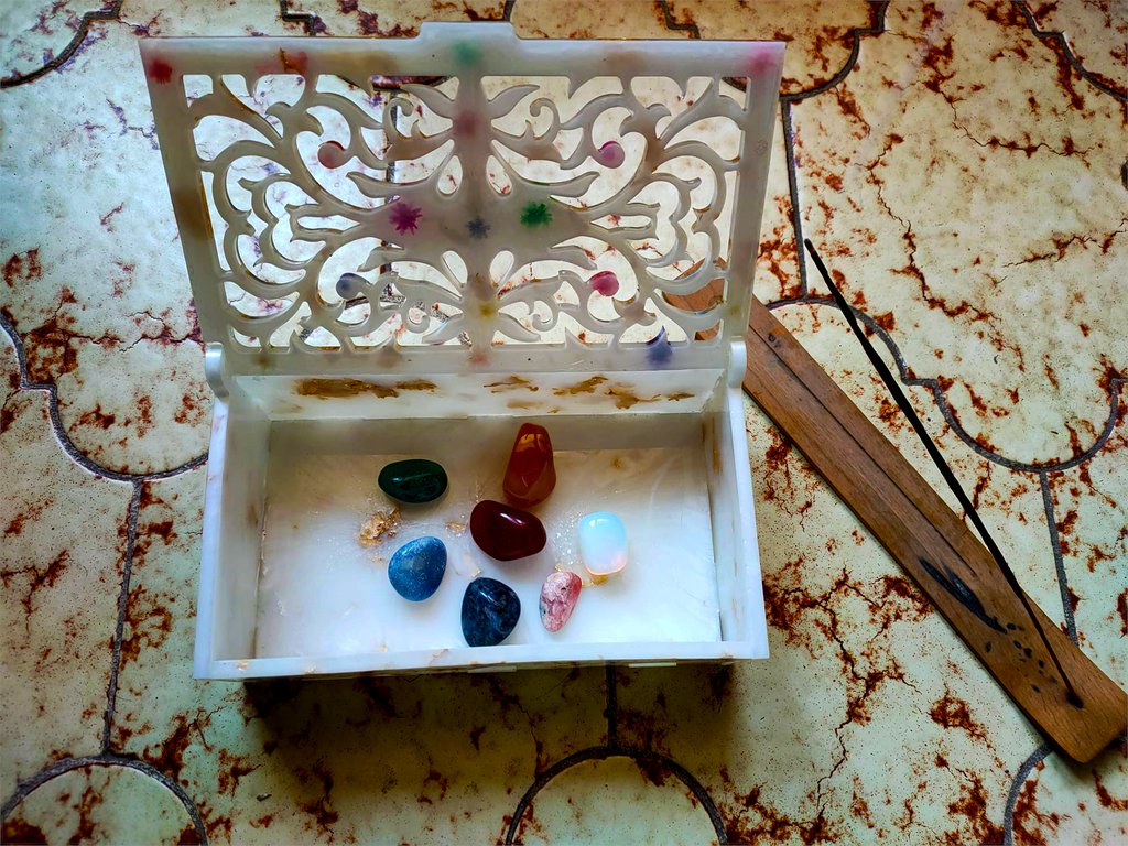 ArsenikoCWizard's tweet photo. IT-Avete mai provato un percorso di riattivazione dei chakra? Ve lo consigliamo! Noi di Arseniko possiamo aiutarvi, noterete da subito miglioramenti a riguardo!
Info in DM
EN-Have you ever tried a chakra reactivation path? We recommend it! We at Arseniko can help you. #meditation https://t.co/PKwjILOxvK