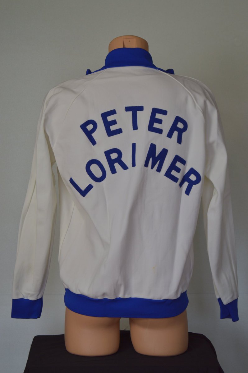 superleeds72's tweet photo. 50 years since we won the Cup. In fact in those days we were in virtually every cup final for ten years. Big celebration tonight in Leeds #lufc #paultrevellion #lufctrust #superleeds50 https://t.co/C6k8CWJ4kk