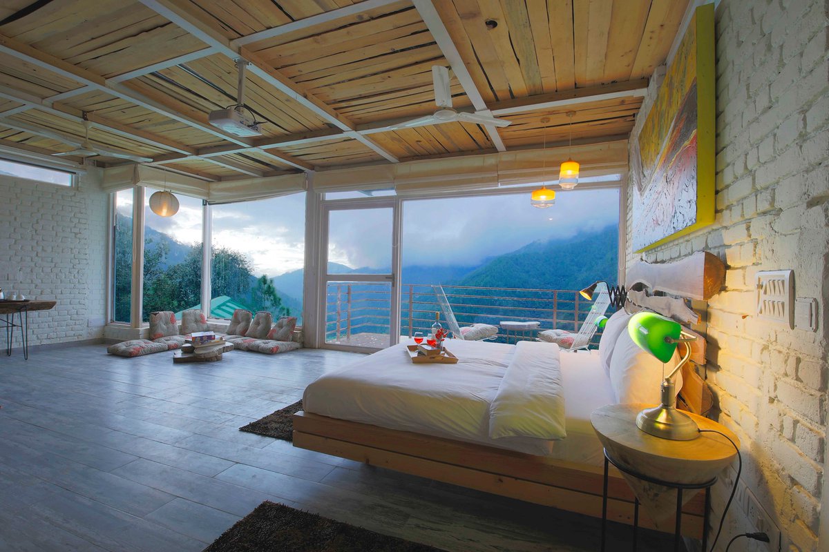 Go Homestays tweet media