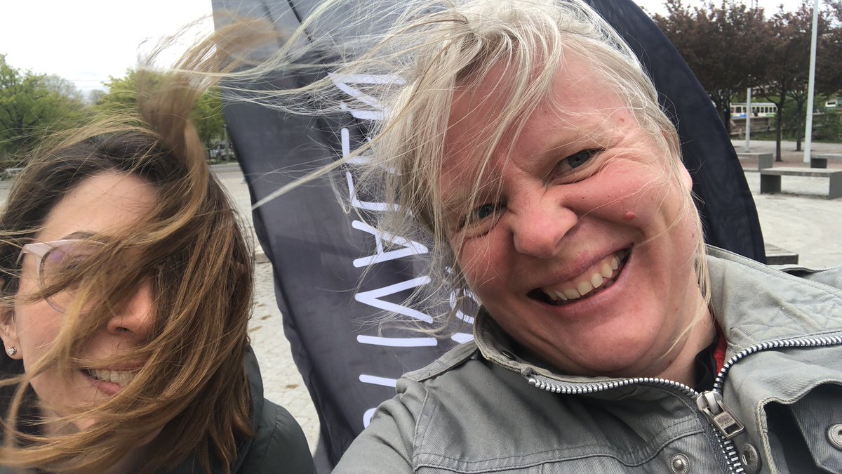 Kom och häng med oss i Kungsparken! <a href="/NordicPATH_/">NordicPATH</a> <a href="/EvaKouraki/">Eva Kouraki</a> <a href="/Superhallq1/">Mattias Hallquist📎</a>