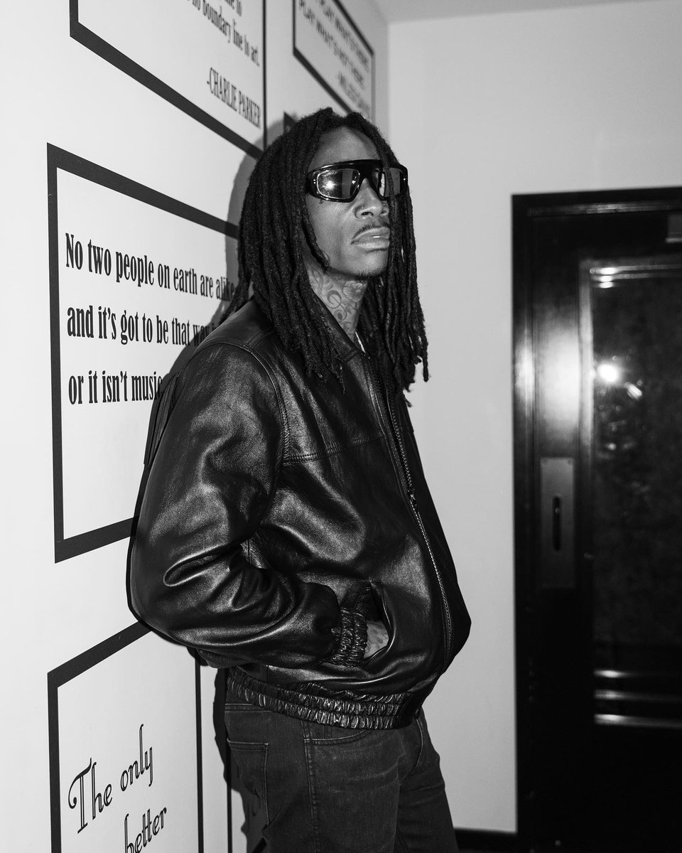 wizkhalifa's tweet photo. Such a Weed Pot. https://t.co/5Mexf6XerO