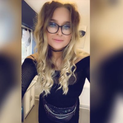 LeahVincent_'s tweet photo. #NewProfilePic https://t.co/kAqD6e6qds