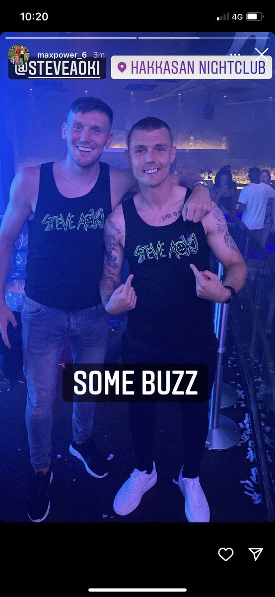 benitlatics91's tweet photo. Former Sunderland players Max Power &amp; Charlie Wyke in Vegas celebrating #WAFC's League 1 title win meanwhile Sunderland prepare for their play off game vs Sheff Wed tonight.

Levels. https://t.co/e5GILtsRzy