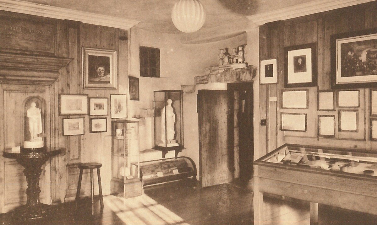 EdinCulture's tweet photo. Happy Birthday, #MuseumofEdinburgh! #otd 1932, the doors of the new City Museum opened for the first time. How it's changed. We love this wonderful building! See if you can spot where these photos were taken. #ForeverEdinburgh @Edinburgh_CC https://t.co/GeZjQfYsUQ