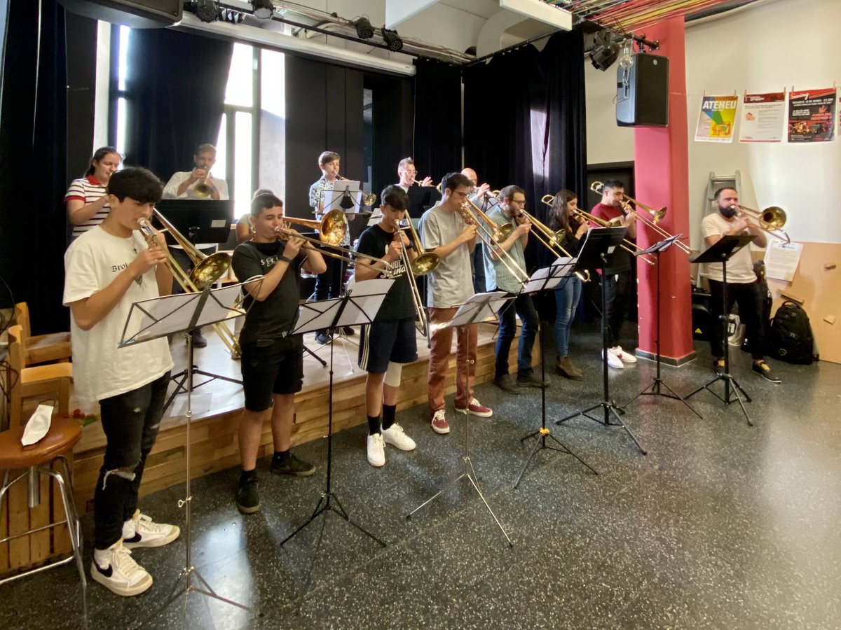 La Moderna. L’Escola de Música Moderna de Girona tweet media