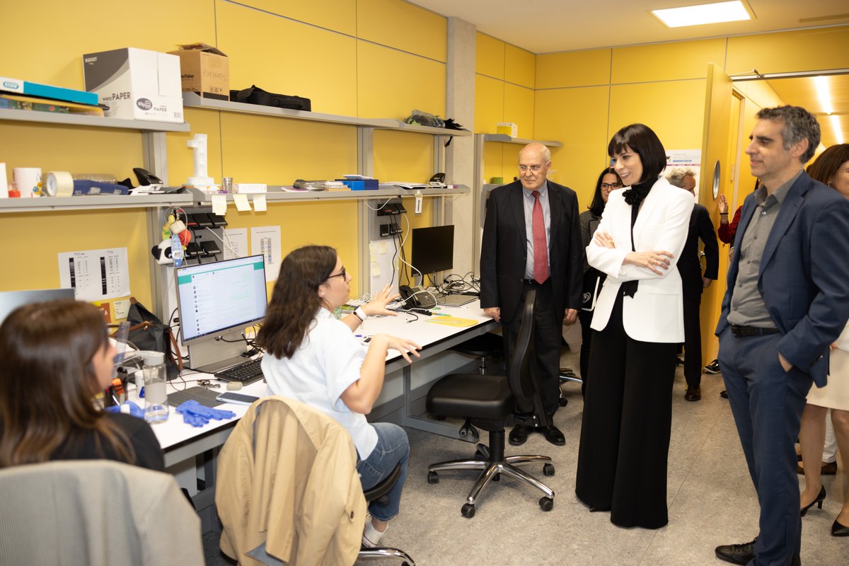 Josep Carreras Leukaemia Research Institute (IJC) (@carrerasijc) on Twitter photo El <a href="/CarrerasIJC/">Josep Carreras Leukaemia Research Institute (IJC)</a> ha sido seleccionado por <a href="/theNCI/">National Cancer Institute</a> con el apoyo del Ministerio de <a href="/CienciaGob/">Ministerio de Ciencia, Innovación y Universidades</a> para el proyecto #ProteomaDelCáncer, una iniciativa internacional para el estudio de los tumores malignos.
Lee aquí la notícia➡️ carrerasresearch.org/es/el-institut… El <a href="/CarrerasIJC/">Josep Carreras Leukaemia Research Institute (IJC)</a> ha sido seleccionado por <a href="/theNCI/">National Cancer Institute</a> con el apoyo del Ministerio de <a href="/CienciaGob/">Ministerio de Ciencia, Innovación y Universidades</a> para el proyecto #ProteomaDelCáncer, una iniciativa internacional para el estudio de los tumores malignos.
Lee aquí la notícia➡️ carrerasresearch.org/es/el-institut…