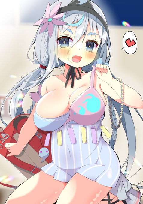 一部分がおっきくなった
めんもちゃん!🕯👻
服の上部破れちゃった…✍️🦊 