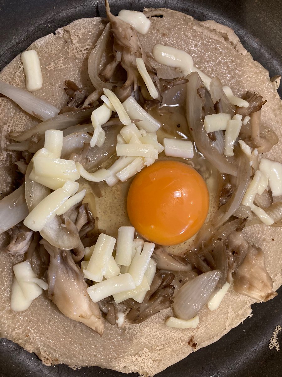 fuko_blog's tweet photo. 旦那帰ってきたから旦那の分作成中。
（私は既に完食） https://t.co/l7NSPCigNf