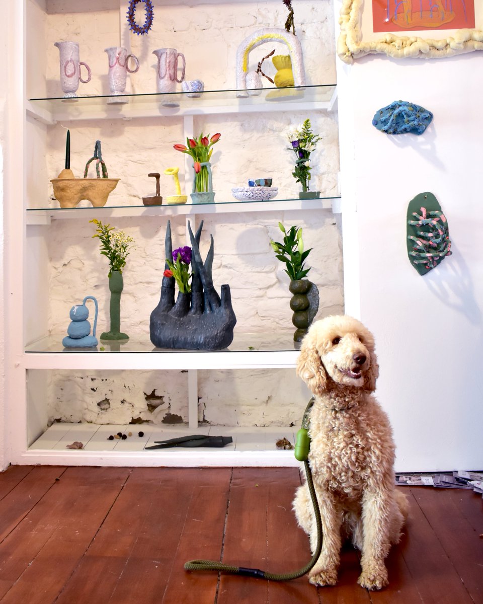 MissionGallery's tweet photo. ✨ NEW ✨
The Maker | Marek Líška
This exhibition runs until 18th June
Merek Líška’s work, thanks to the trusty help of our special guest Cashew Nut, is now on display! 🐶
https://t.co/zV5c23i7RN
#mareklíška #marekliska #cardiffart #pottery #vase #queerart #home #design https://t.co/0aIUgdywuV
