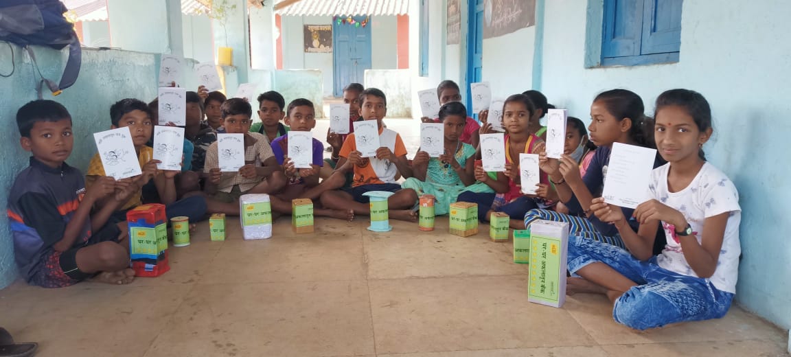 MelJol's tweet photo. MelJol’s ‘Aflatoun Ghar Ghar Bank’ introduces concept of saving at household level by encouraging children and youth to collect money in piggy banks and plan investments and enterprise.  

#MelJol #Aflatoun #financialinclusion https://t.co/IY8ykpPL0a