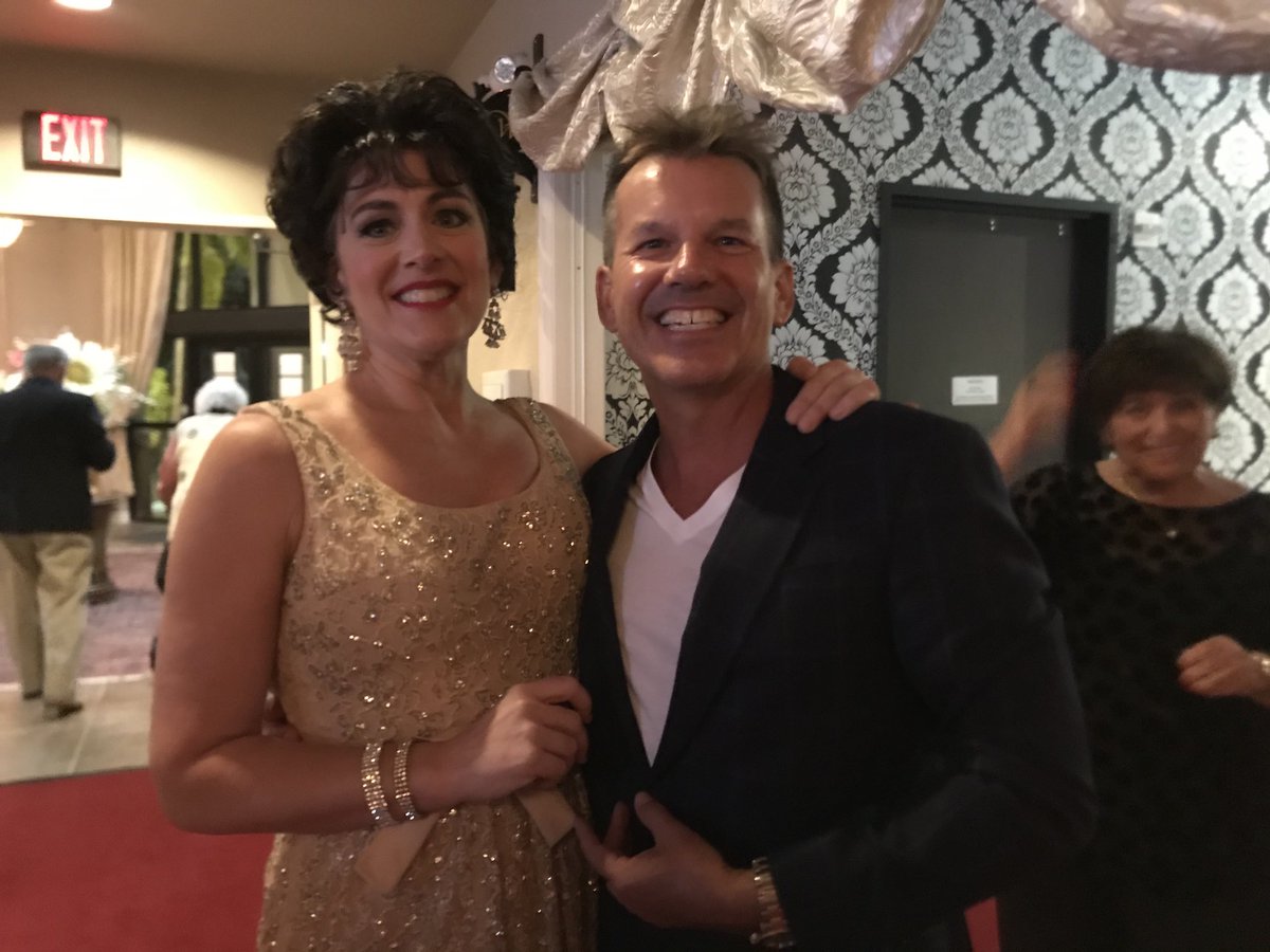 RedZoneMap's tweet image. Kellye Cash (Johnny Cash niece) and Rod Vanderbilt Keep on truckin Highwayman