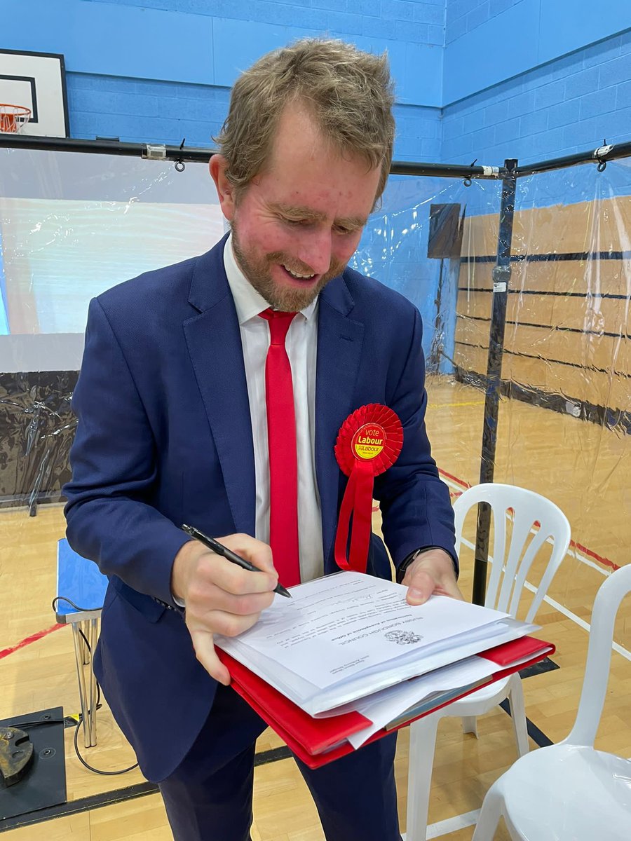 JohnSlinger's tweet photo. Delighted to have been elected as a @Rugby_Labour @UKLabour Councillor for New Bilton ward.

The result was:
John Slinger (Lab): 804
Christopher Johnson (Con): 377
Maralyn Janet Pickup (Green): 183 

Thanks for voting for me and commiserations to my fellow candidates

Onwards 🌹 https://t.co/ovQpClOTxk