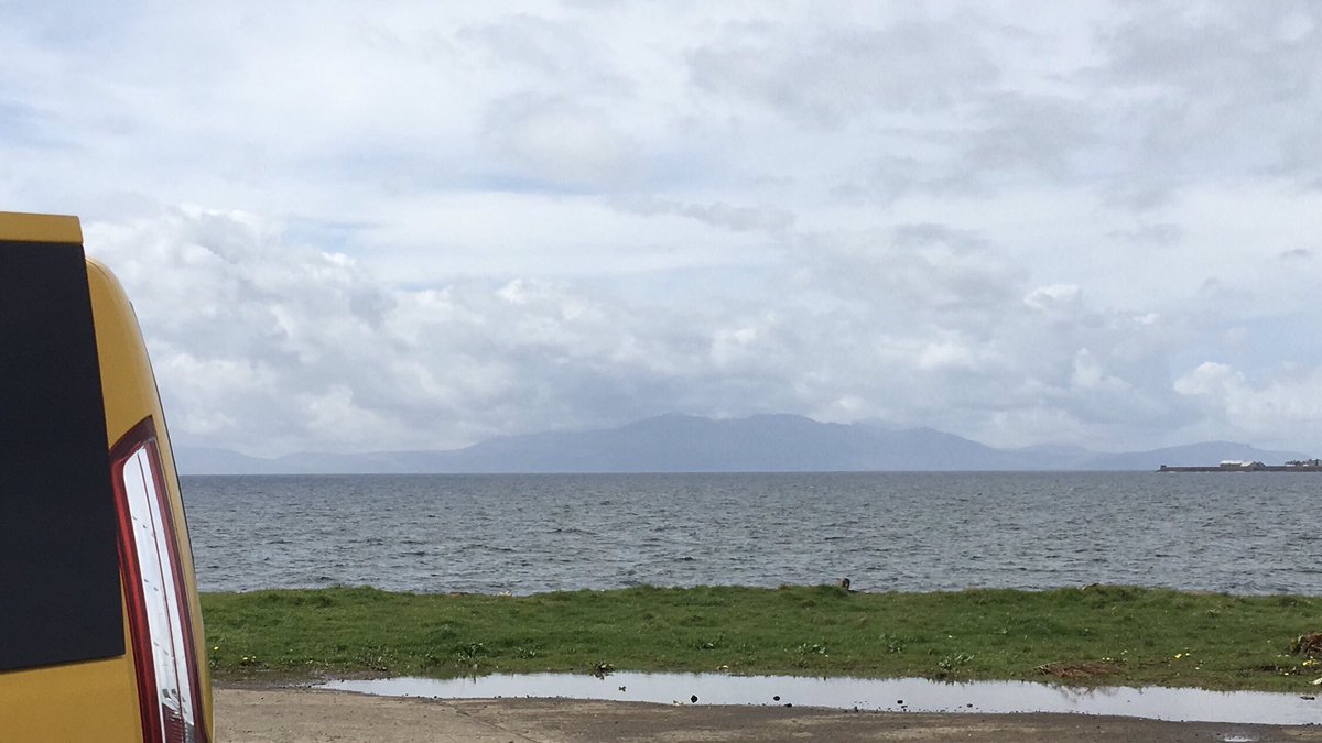 harashulme's tweet photo. Next weekβs destination now in view π¬
silently.beaten.tides #w3w #lunchwithaview #vanventures https://t.co/c4jswb8iwL