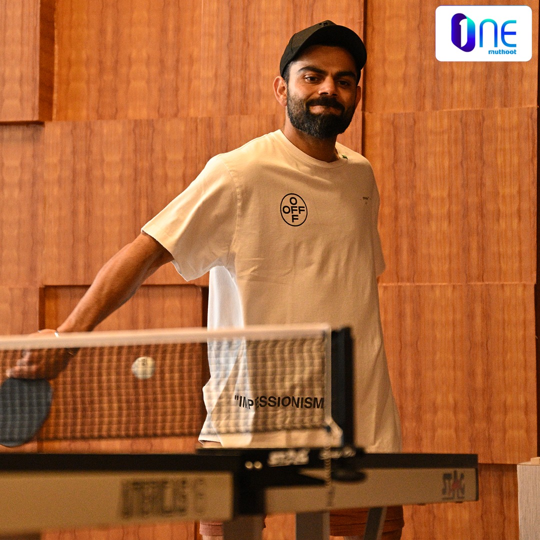 RCBTweets's tweet photo. 𝗢𝗡𝗘 𝗠𝘂𝘁𝗵𝗼𝗼𝘁 𝗠𝗼𝗺𝗲𝗻𝘁 𝗼𝗳 𝘁𝗵𝗲 𝗗𝗮𝘆 📸 

Always good to step away from the intensity of the #IPL and just unwind. 🤩🙌🏻

@MuthootIndia | @OneMuthoot

#PlayBold #WeAreChallengers #IPL2022  #Mission2022 #RCB  #ನಮ್ಮRCB https://t.co/0oBqWFlslG