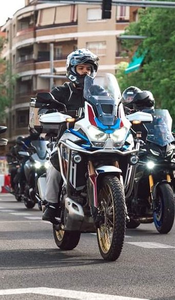 Acabalgu14's tweet photo. @HondaMotosES A mí ya me pilla preparado jeje https://t.co/BddoLyLxxd