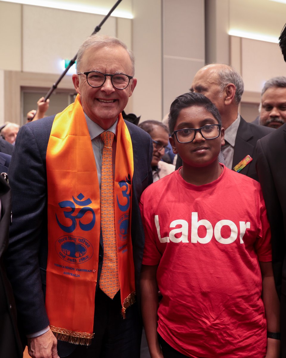 AlboMP's tweet photo. A warm reception in Parramatta tonight with leaders from the Hindu faith and subcontinental communities. https://t.co/6m79gzXhDz