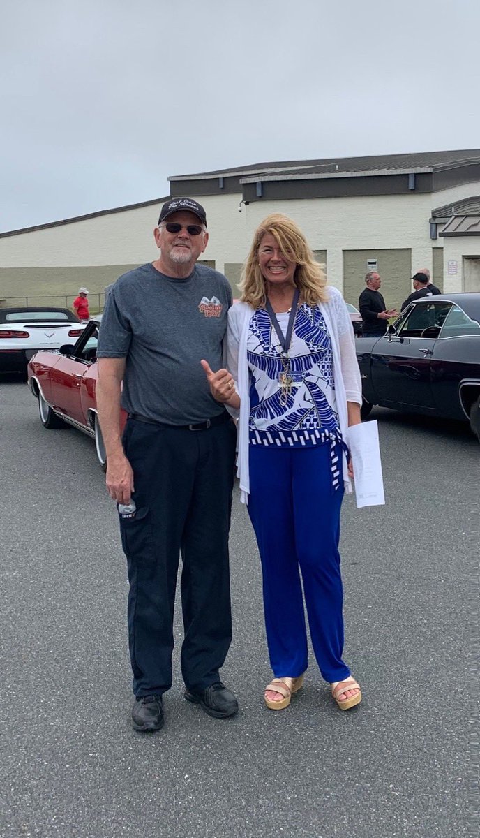 ashley_basnight's tweet photo. OK…Today was just too much FUN at work😍 #ffmscte #obx #obxrodandcustom #ctefornc https://t.co/eKpNXnUjNk