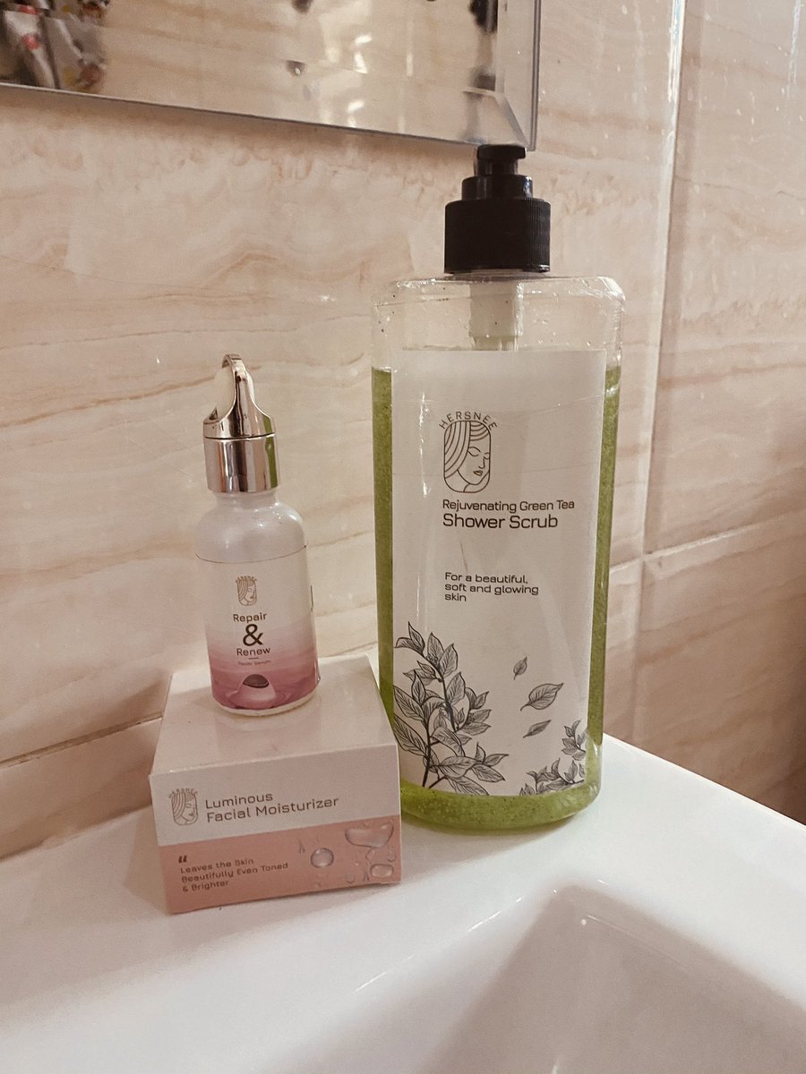 Hersnee's tweet photo. Start taking care of your skin today!

High Quality Skincare Products for all skin types and many skin concerns such as eczema, psoriasis, acne, dark spots, hyperpigmentation and more 

Black Owned and Woman Owned Business https://t.co/m2glE0ydrD